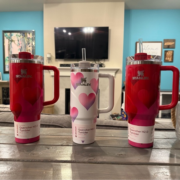 *2026 Target Exclusive* 40oz. Stanley Red Heart Tumbler ~Valentine’s Day~